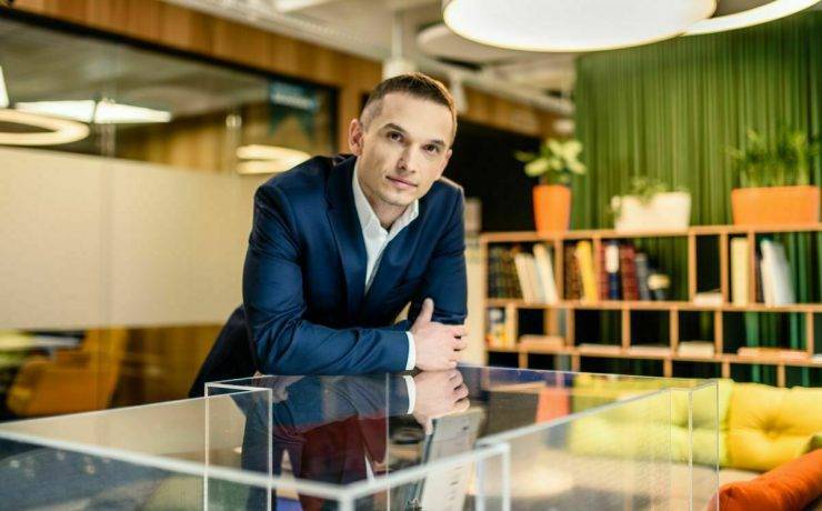 What is the difference between a CV session and a branding session? 3 Fotograf Biznesowy Warszawa, sesje wizerunkowe